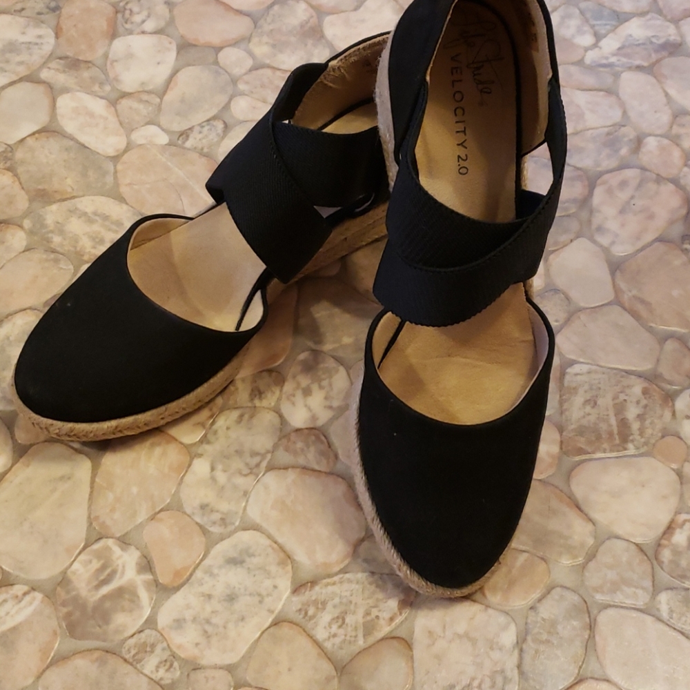 ESPADRILLE WEDGES